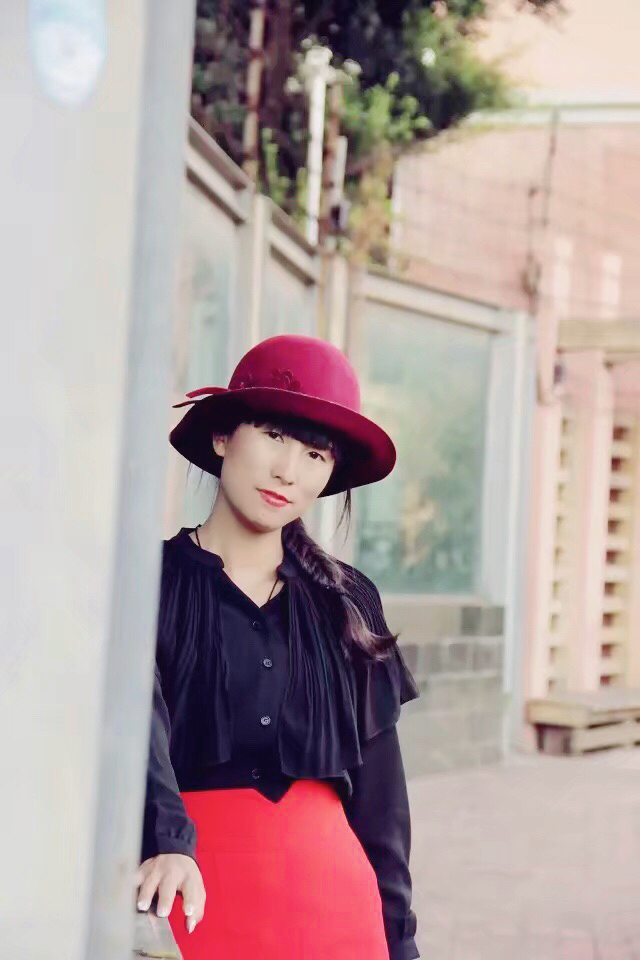 楊露芹設計師_展廳設計案